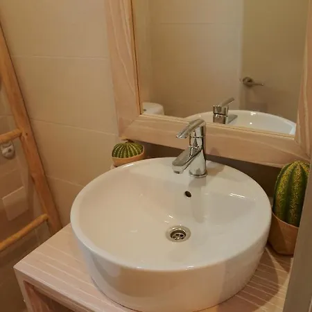 Appartement Dharma Experience Facebook *