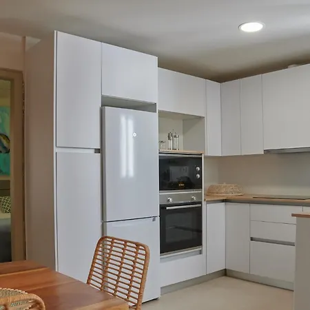 Apartment Dharma Experience Facebook Cambrils